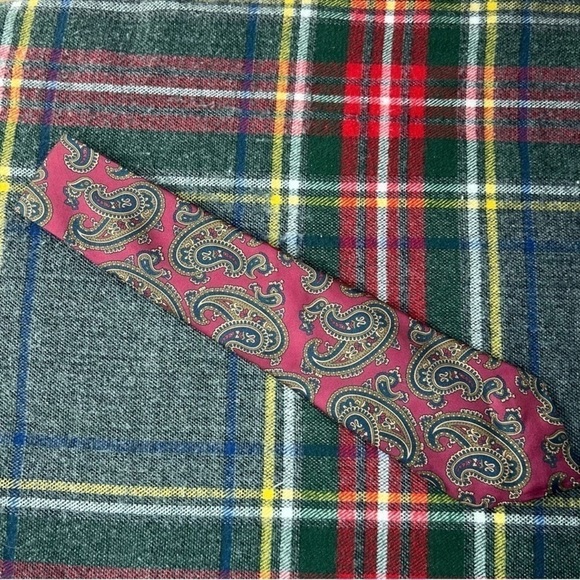 Mario Valentino Red Silk Paisley Print Classic Neck Tie - Picture 1 of 7